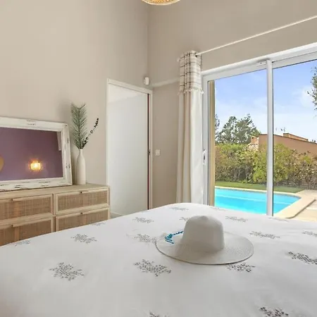 St Raphael, 6 Pers, Piscine Villa *
